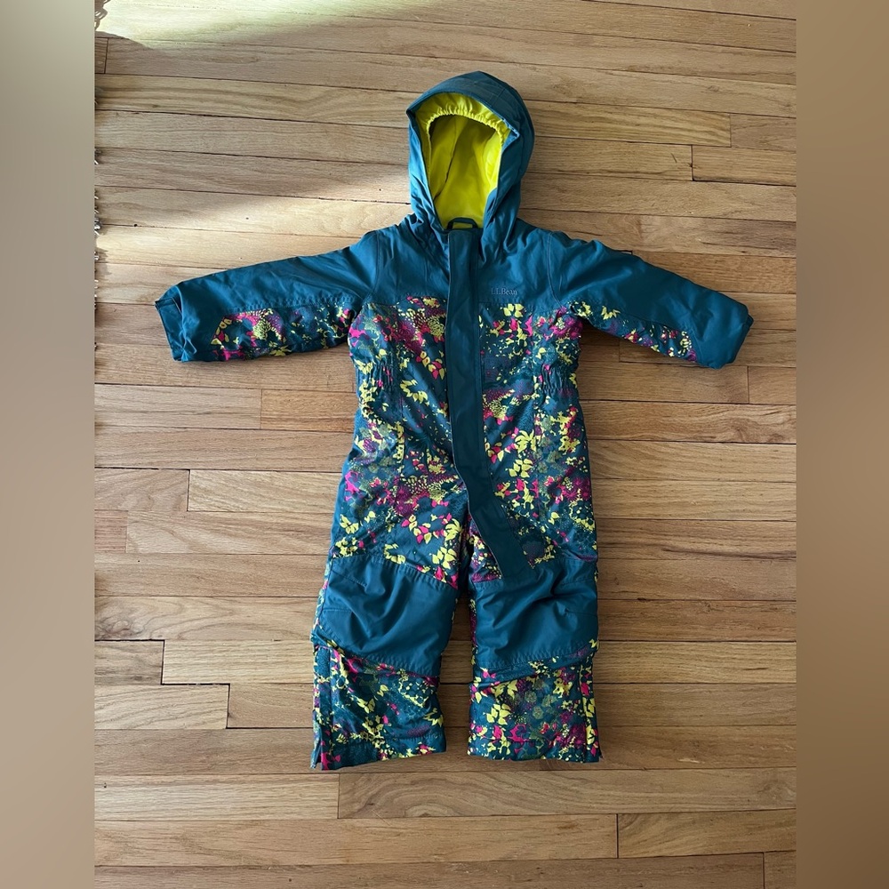 L.L. Bean 2T Teal Snowsuit with Yellow Lining and Pink Accent Splatter winter